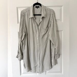 Velvet Heart Women’s Casual light green Striped Shirt